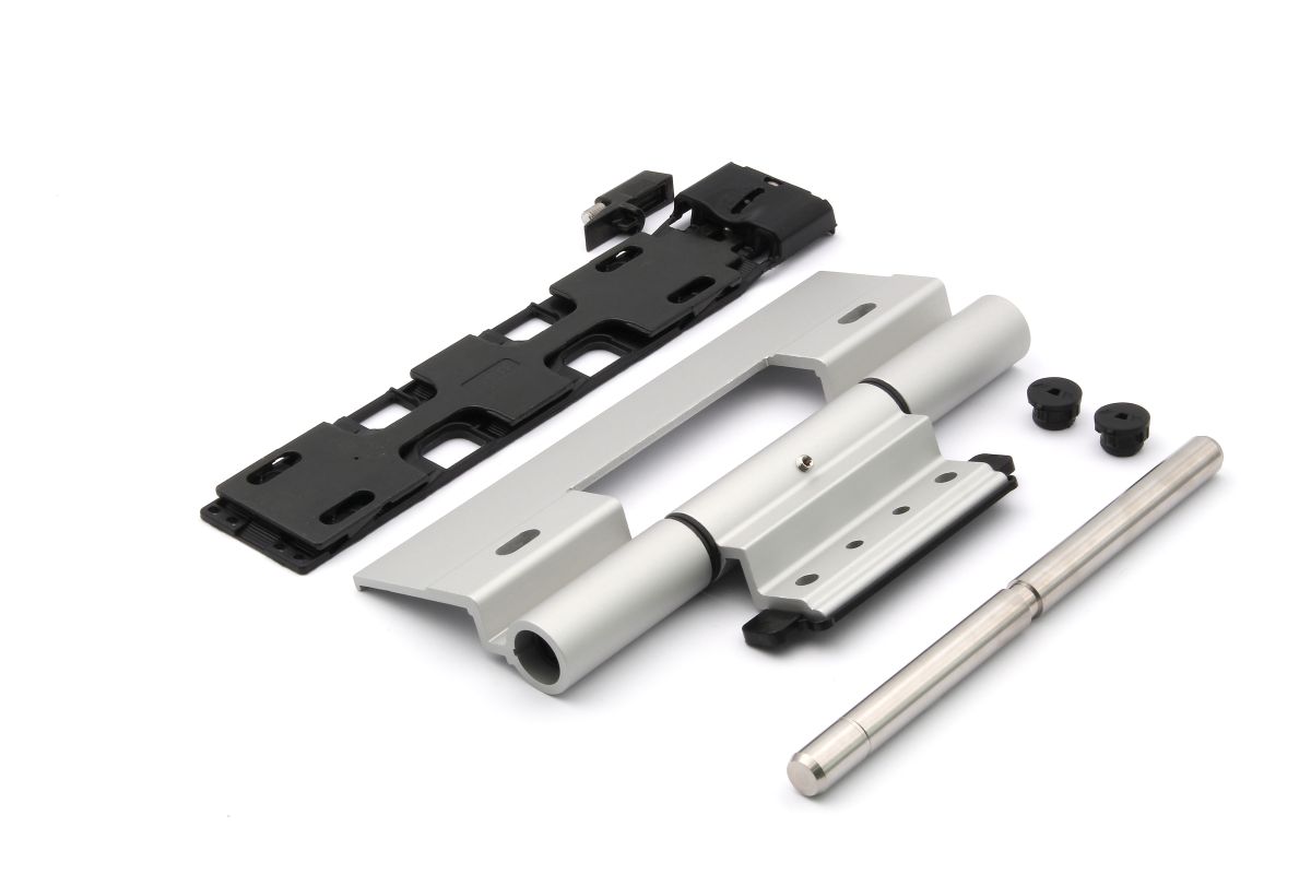 Schueco-Rollentuerband-239584-03 Schüco 239584 Rollentürband, C0 silber, nach innen öffnende Tür