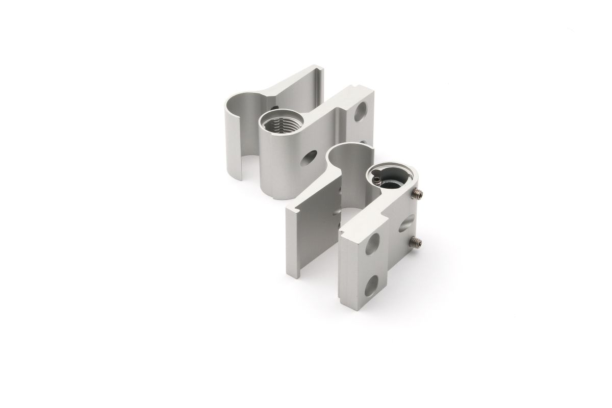 Schüco 279550 Aufsatztürband, silber, 22 mm, nach innen oder außen öffnende Tür (Vorgängerartikel 239880)
