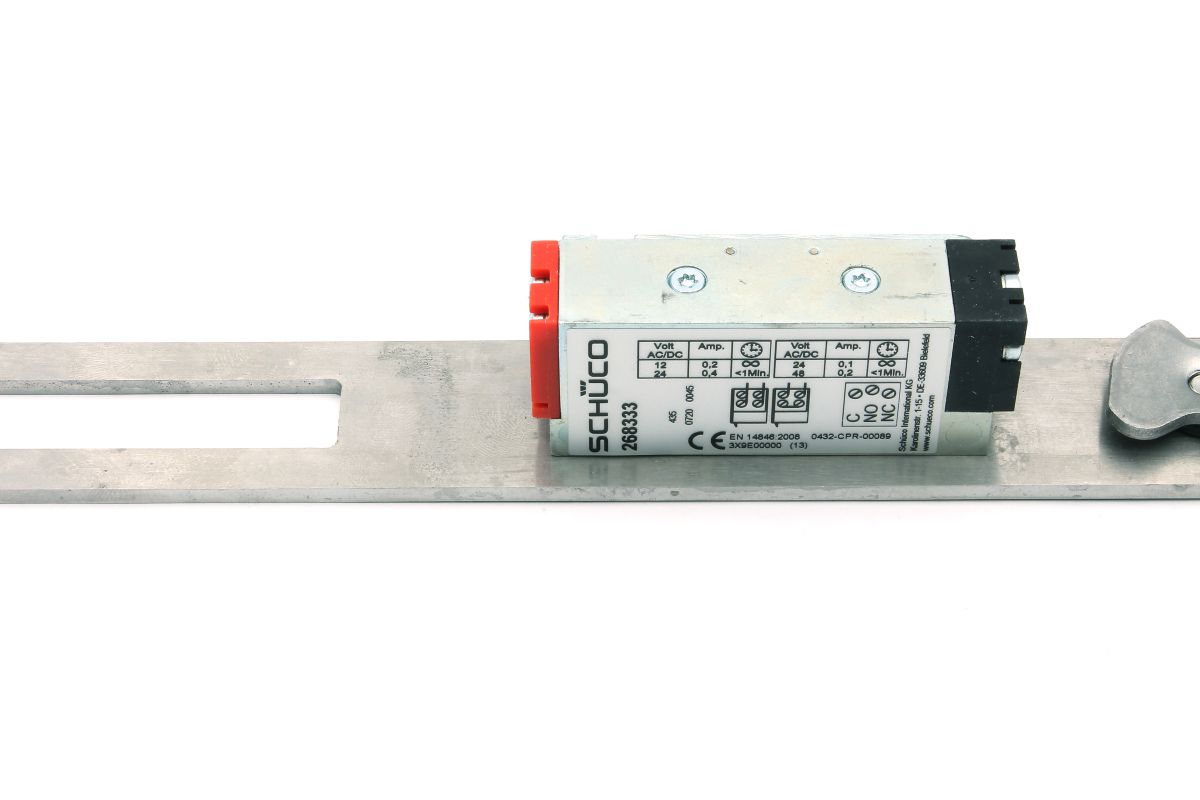 Schueco-E-Oeffner-268333-03 Schüco 268333 E-Öffner mit Rückmeldung für Brandschutztüren DIN links (Vorgängerartikel 267533)
