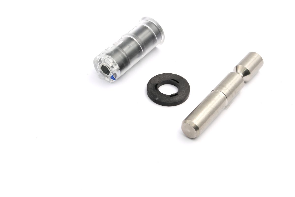 Schueco-Reparaturset-2-tlg-Aufsatzt-rb-nder-239810-03 Schüco 209810 Ersatzteilset für 2-teilige Aufsatztürbänder, Buchse und Bolzen